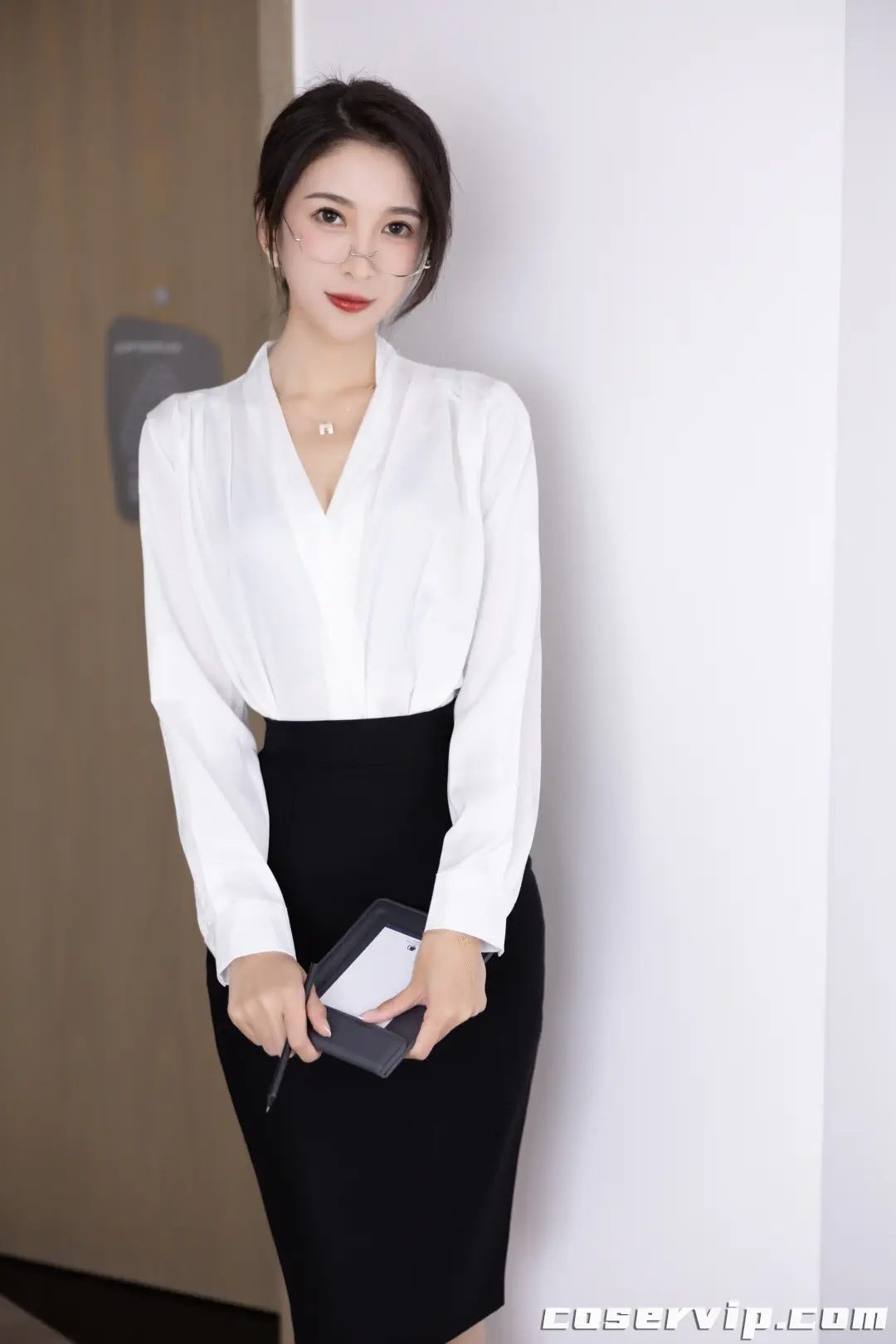 【林乐一】内购定制写真作品合集[4套][1.65GB]插图7