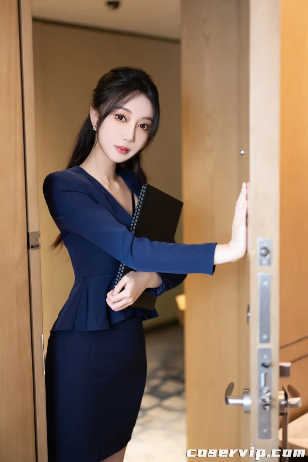 【玥儿玥er】内购定制写真作品合集[21套][26.90GB]插图3